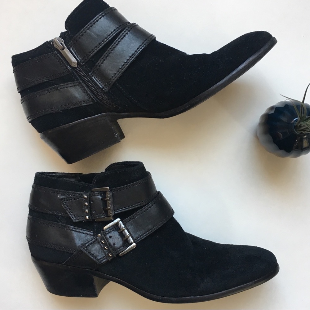 {Sam Edelman} Pippen Booties